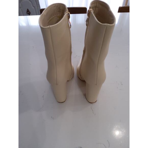 Lulu's Ivory mid-calf faux leather vegan boots block Heel pointed toe W sz 5 - Picture 4 of 9